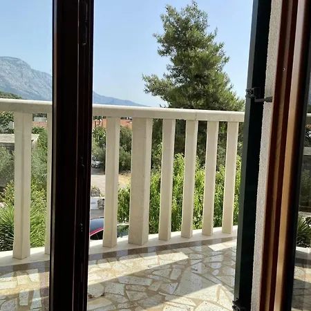 Apartment With Parking Space - 24058